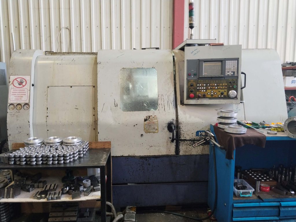 HWACHFON Torna Makinesi